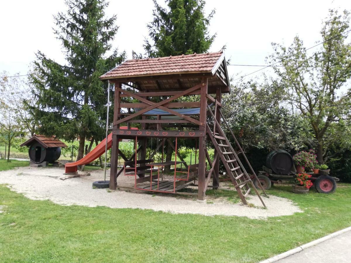 Hotel T.S.G. Simanovic Klinca Sela Zewnętrze zdjęcie